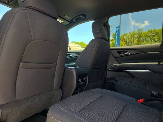 2024 Chevrolet Traverse LT