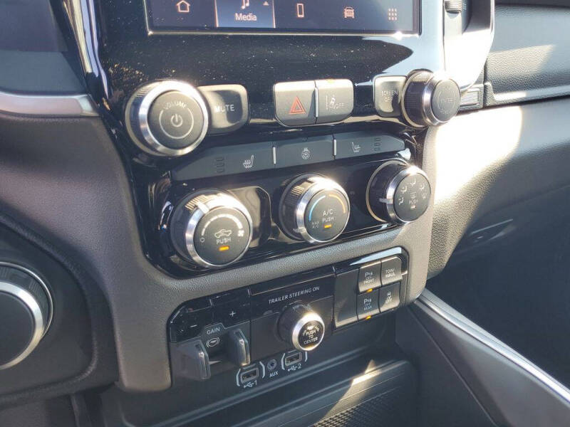 2025 RAM 1500