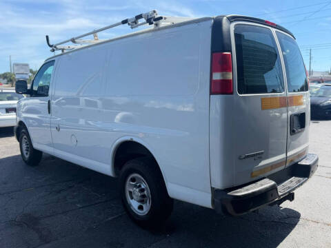 2015 Chevrolet Express 2500