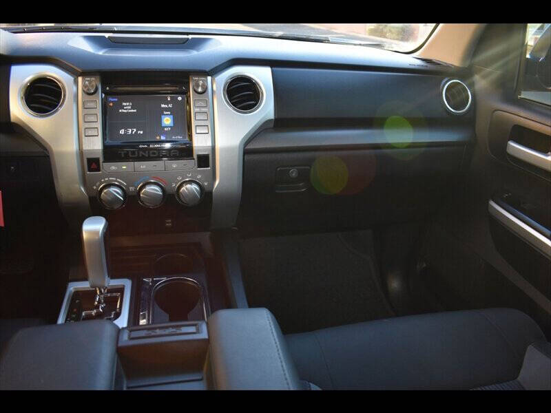 2016 Toyota Tundra SR5