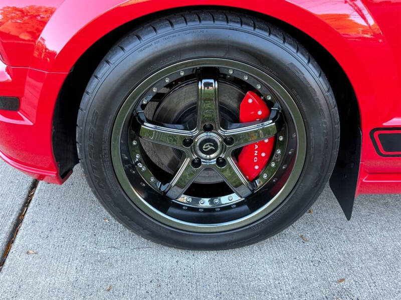 2006 Ford Mustang GT Deluxe