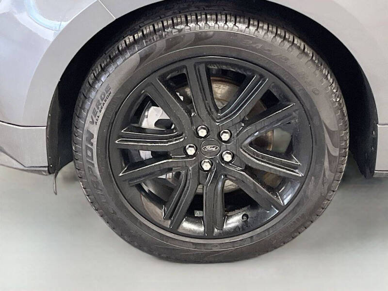 2022 Ford Edge ST-Line