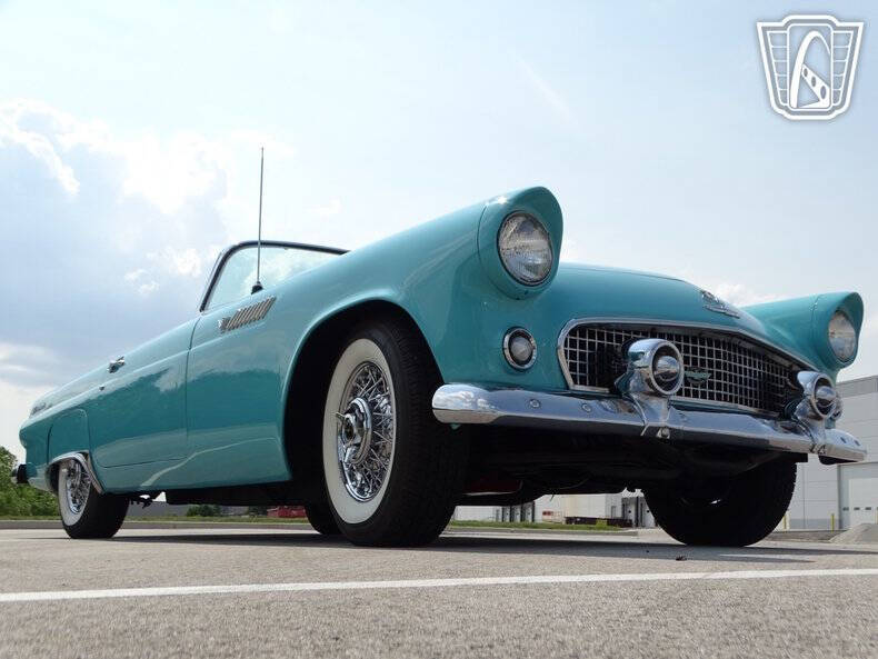 1955 Ford Thunderbird