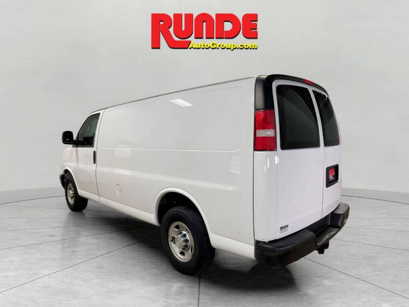2016 Chevrolet Express 2500