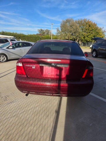 2007 Ford Focus ZX4 SE