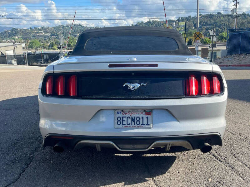 2016 Ford Mustang EcoBoost Premium
