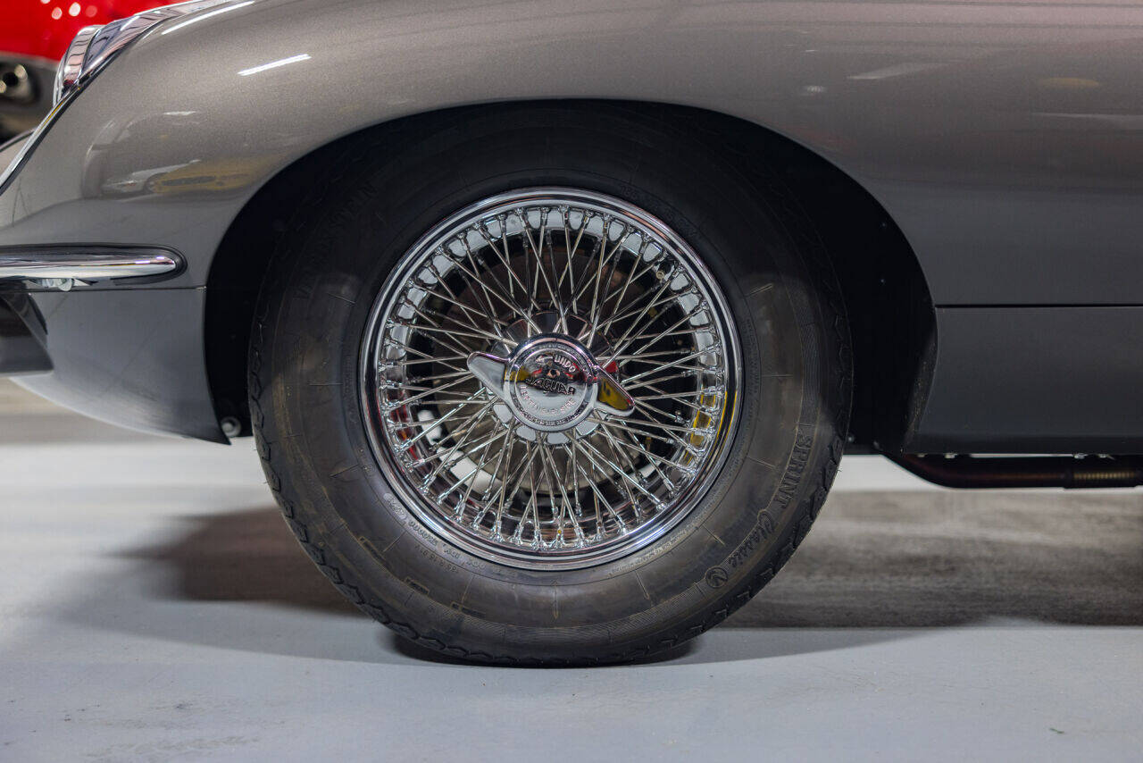 1970 Jaguar E-Type 33