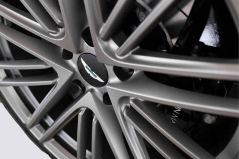 2025 Aston Martin DB12 Volante