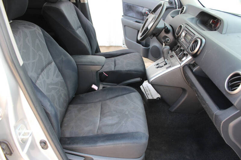 2011 Scion xB Release Series 8.0