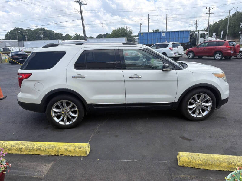 2011 Ford Explorer XLT