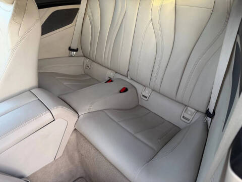 2020 BMW 8 Series 840i