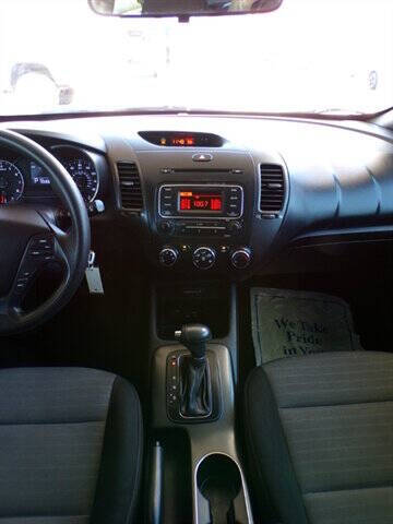 2016 Kia Forte5 LX
