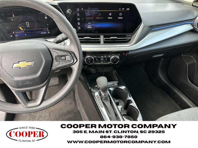 2024 Chevrolet Trax LT