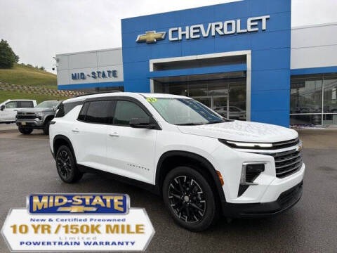 2025 Chevrolet Traverse LT