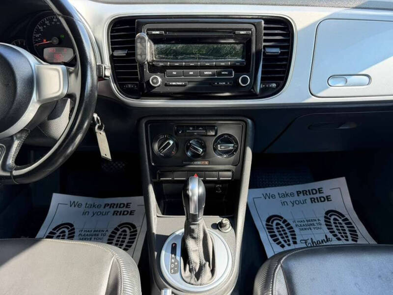 2012 Volkswagen Beetle 2.5L PZEV