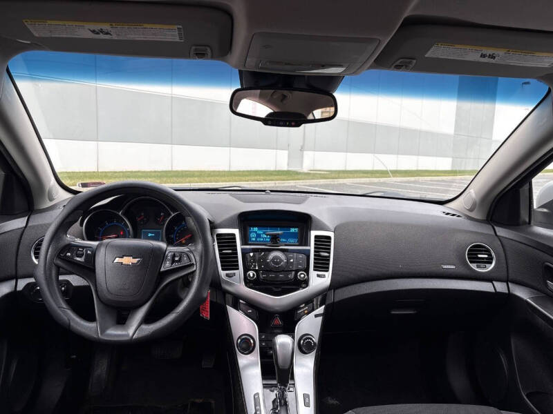 2015 Chevrolet Cruze 1LT Auto