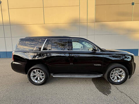 2017 GMC Yukon SLT