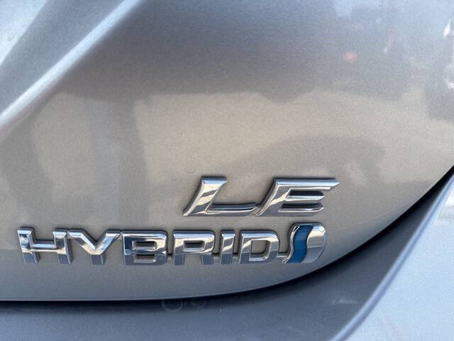 2020 Toyota Camry Hybrid LE