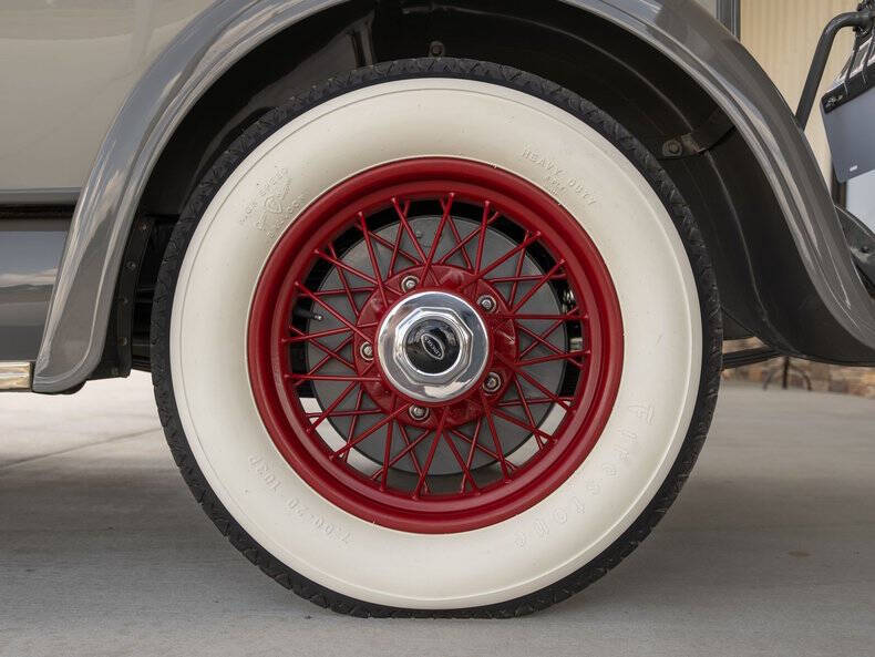 1929 Lincoln Model L Dietrich Convertible