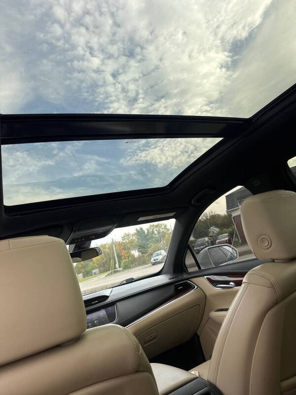 2018 Cadillac XT5 Luxury