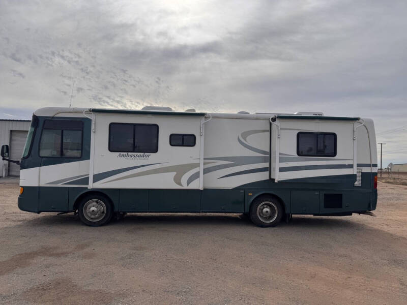 2001 Holiday Rambler Ambassador