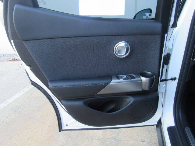 2024 Genesis GV60 Standard