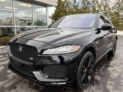 2019 Jaguar F-PACE S