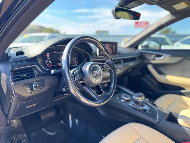 2017 Audi A4 2.0T quattro Premium Plus