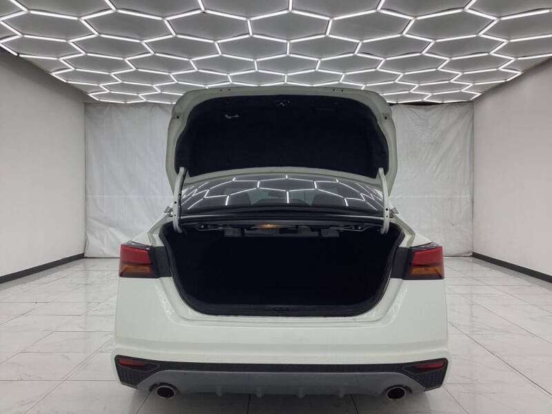 2019 Nissan Altima 2.5 SR