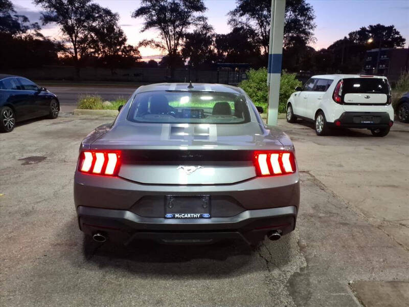 2024 Ford Mustang EcoBoost