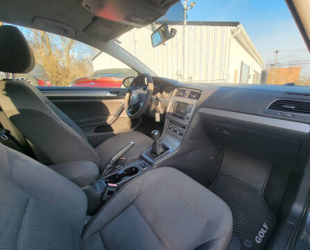 2015 Volkswagen Golf TSI Launch Edition