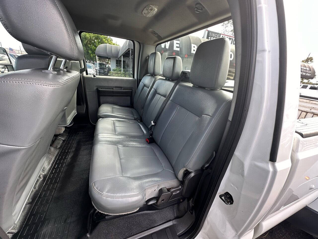 2015 FORD F-350 Pickup - $24,900