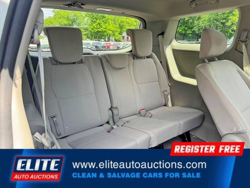 2019 Kia Sedona LX