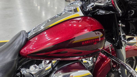 2017 Harley-Davidson FLH