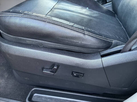 2016 Chrysler Town and Country Touring