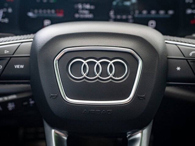 2024 Audi SQ8 4.0T quattro Premium Plus