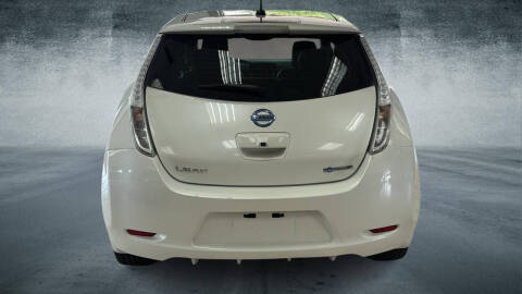 2015 Nissan LEAF SL