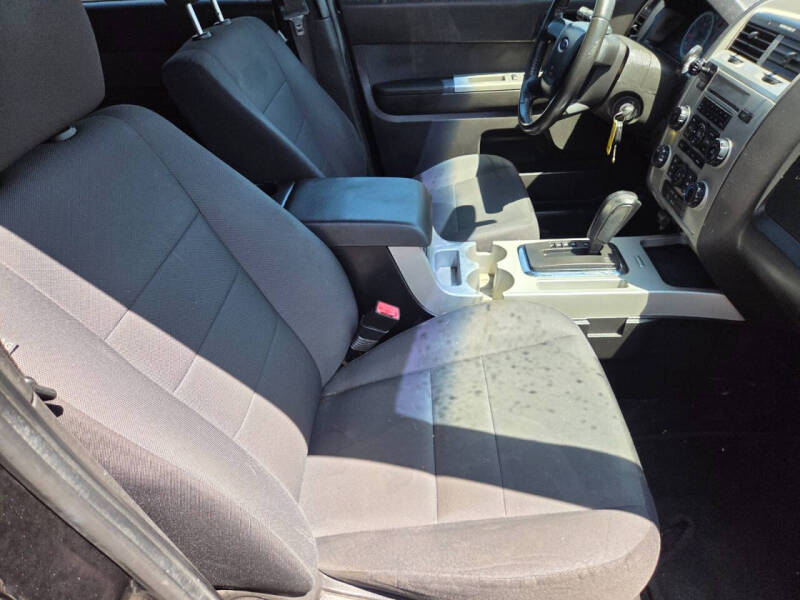 2011 Ford Escape XLT