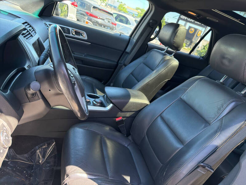 2012 Ford Explorer XLT