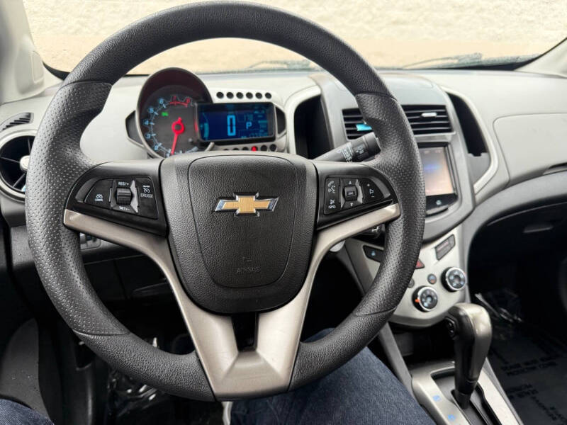 2015 Chevrolet Sonic LT Auto