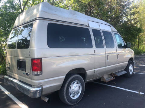 2011 Ford E-Series E-250