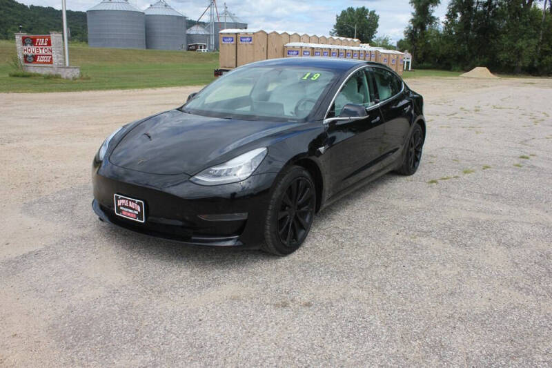 2019 Tesla Model 3 Standard Range Plus