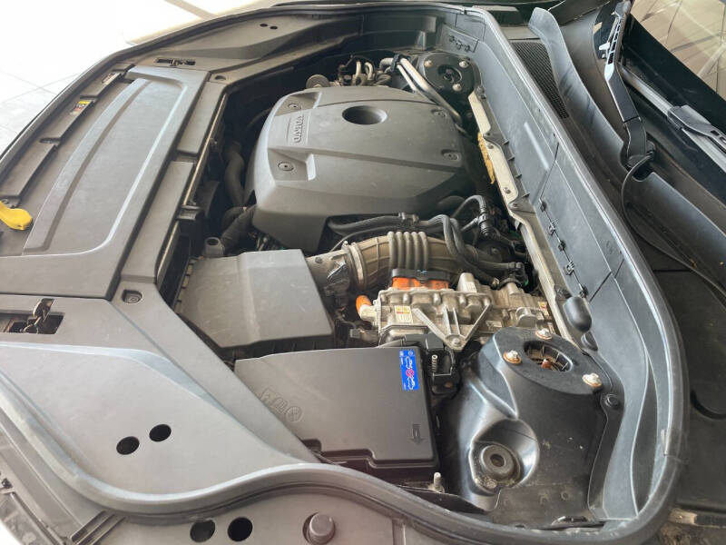 2016 Volvo XC90 T8 eAWD Inscription