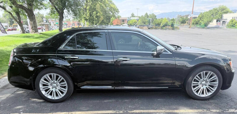 2012 Chrysler 300 Limited