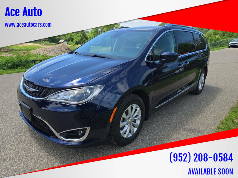 2018 Chrysler Pacifica Touring L