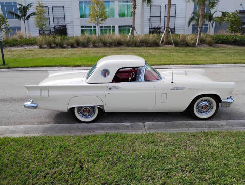 1957 Ford Thunderbird