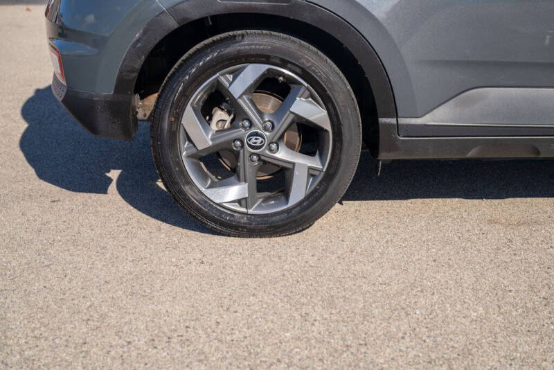 2024 Hyundai Venue SEL