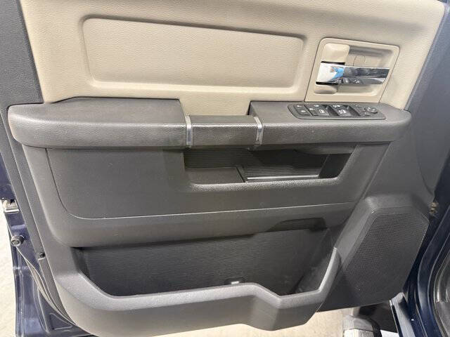 2012 RAM 2500 SLT