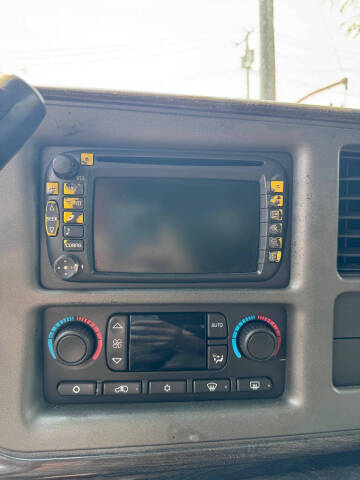 2003 GMC Yukon Denali