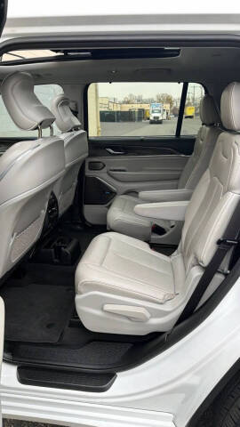 2022 Jeep Grand Cherokee L Overland